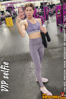 I back home, little bit rest and run to the gym